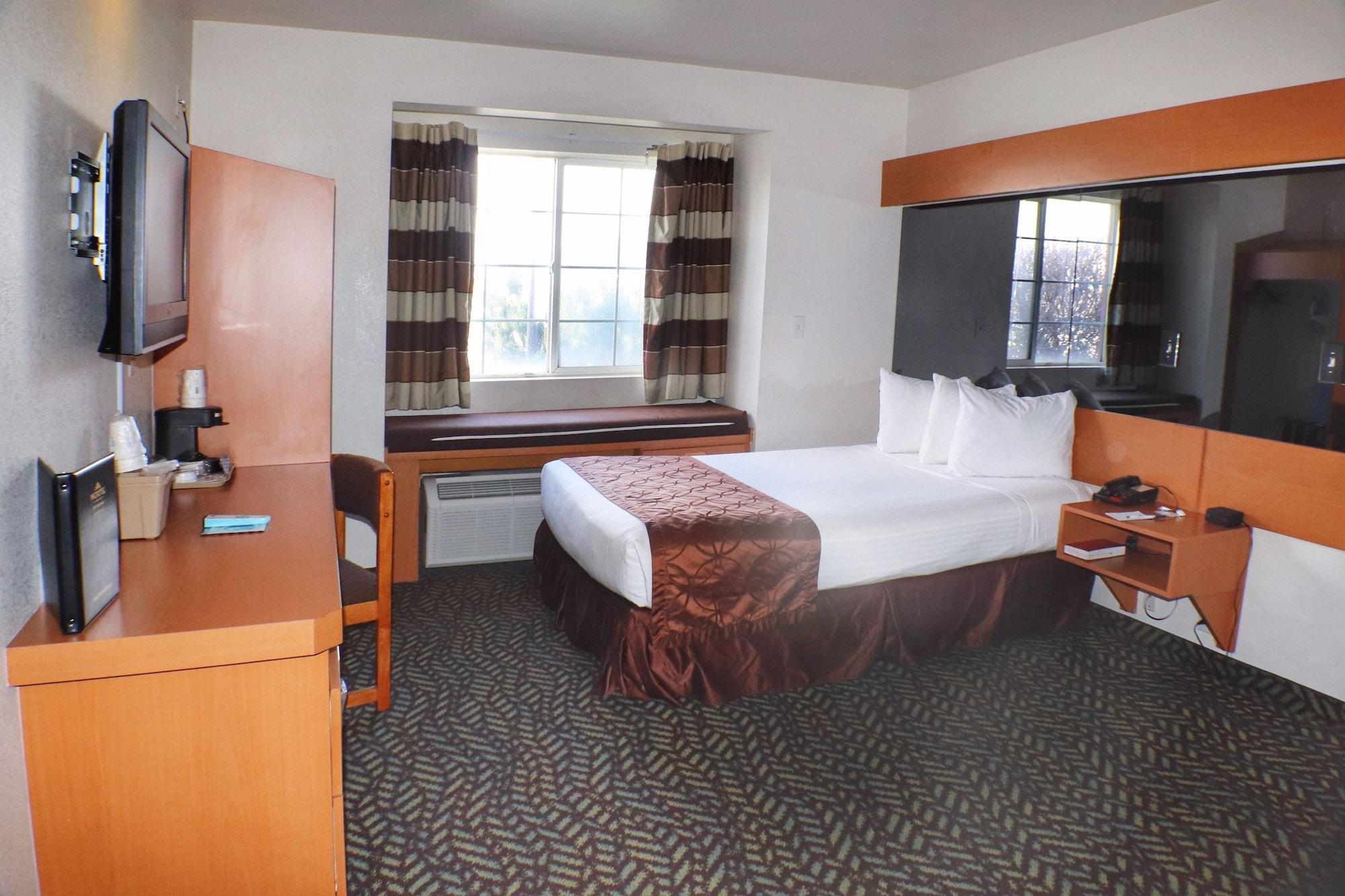 Microtel Inn & Suites By Wyndham Salt Lake City Airport Exterior foto