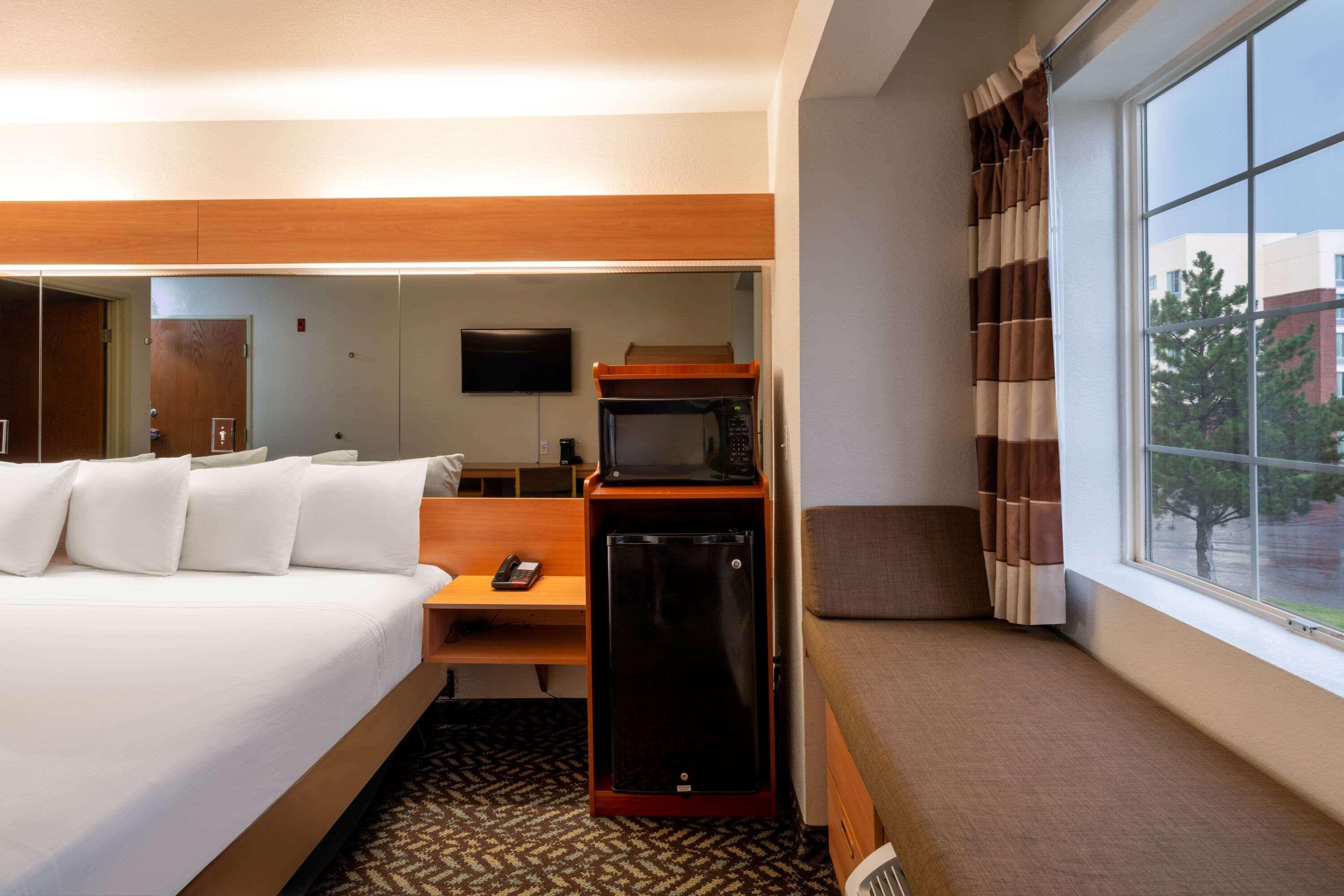 Microtel Inn & Suites By Wyndham Salt Lake City Airport Exterior foto