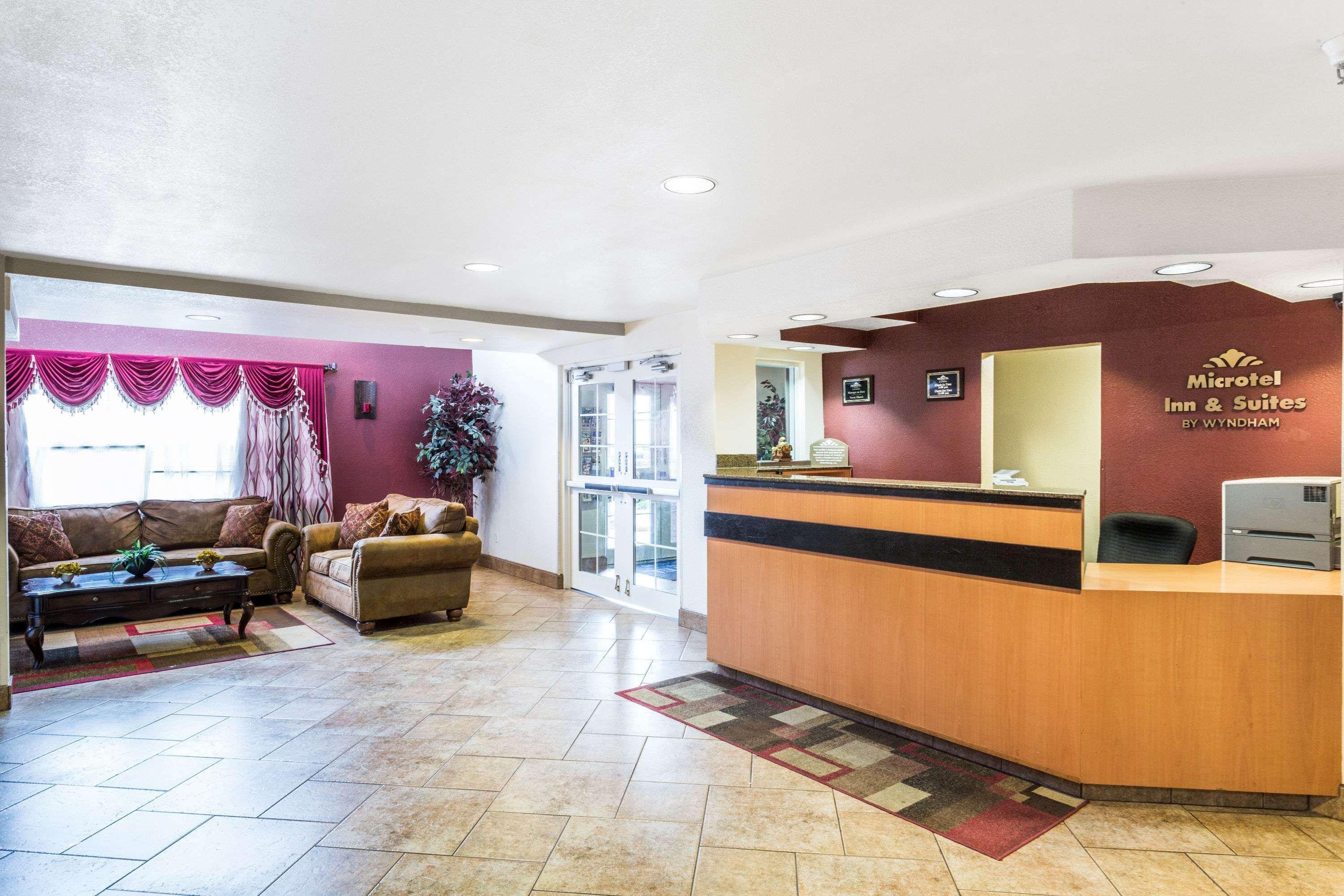 Microtel Inn & Suites By Wyndham Salt Lake City Airport Exterior foto