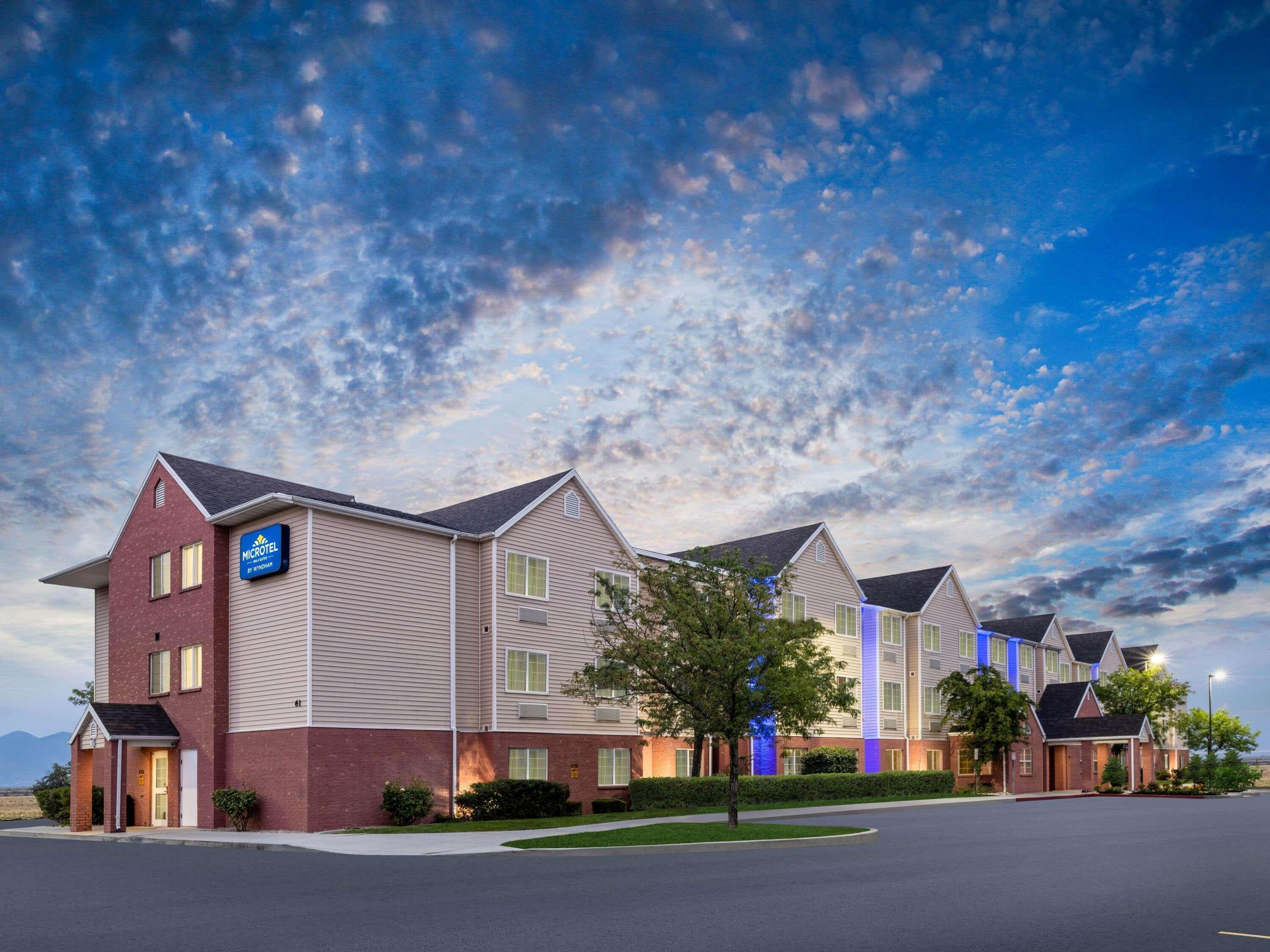 Microtel Inn & Suites By Wyndham Salt Lake City Airport Exterior foto