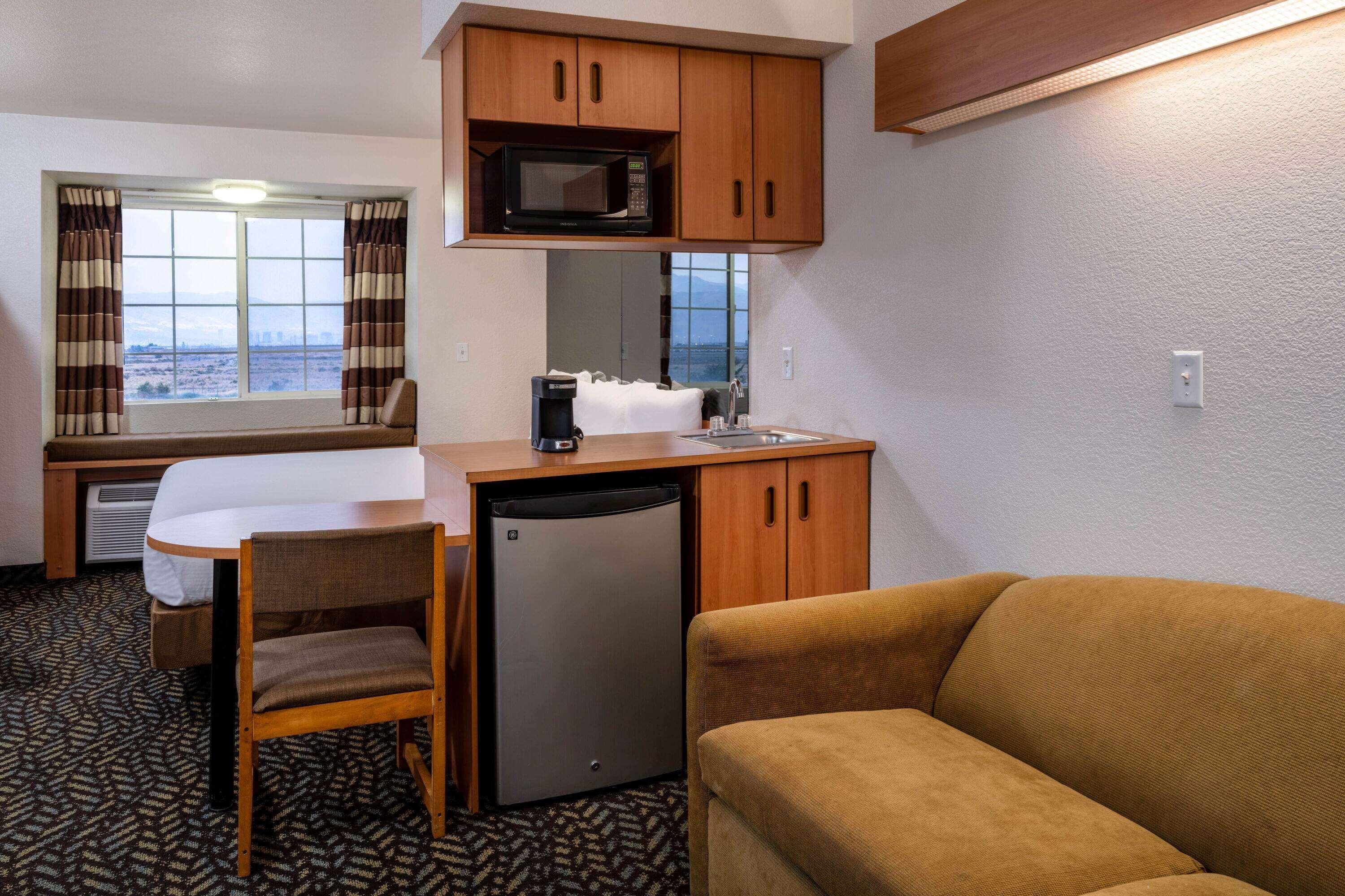 Microtel Inn & Suites By Wyndham Salt Lake City Airport Exterior foto